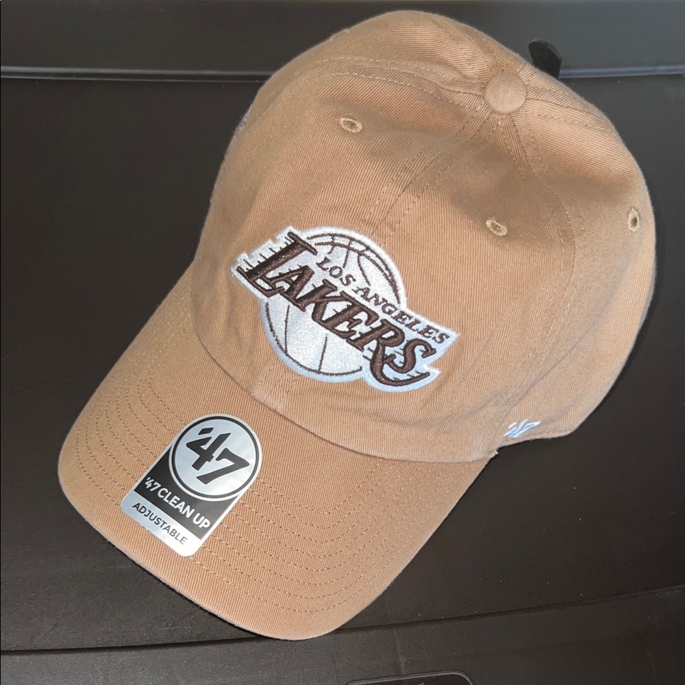 ‘47 Brand Double Under Clean Up Los Angeles Lakers Champions Cap, Tan/Brown, OS